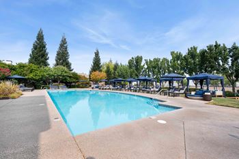 Resort Style Pool and Sun Deck at Ascent at the Galleria in Roseville, California